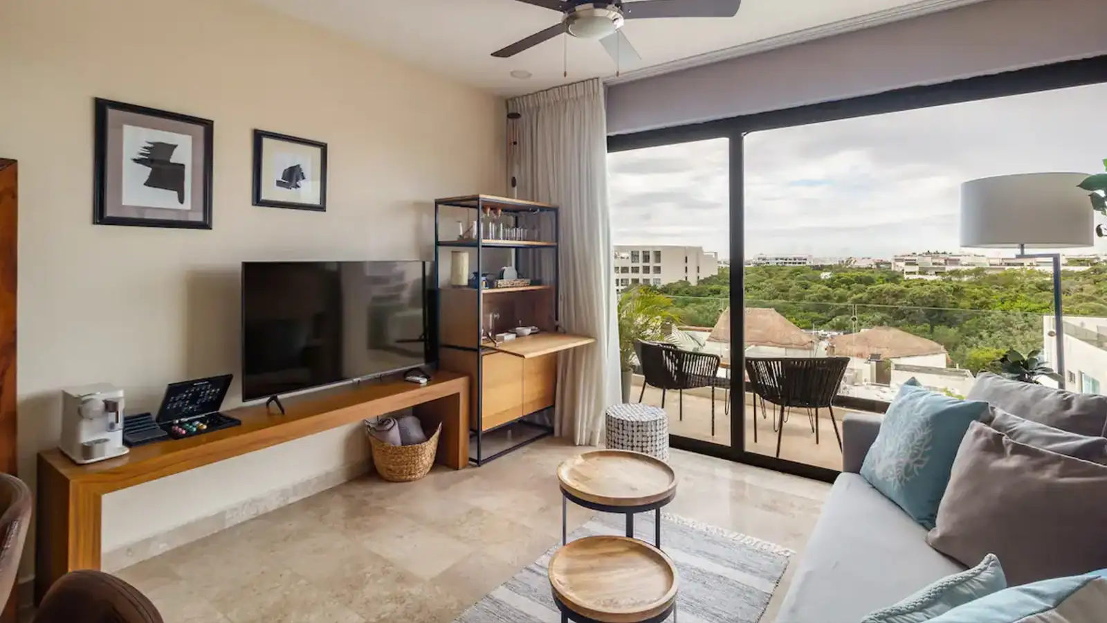 BAHAY CONDO