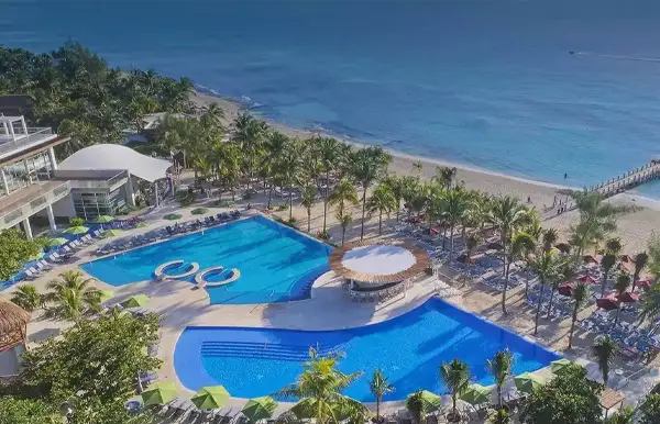 THE VILLAGE RESORT & RESIDENCES