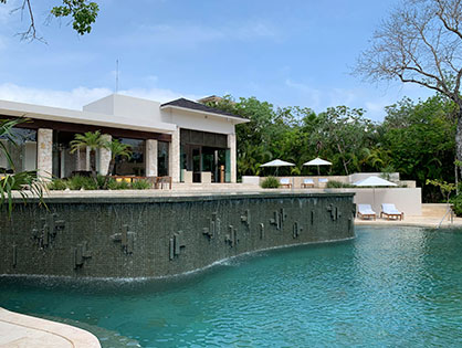 UXURY VILLA IN FAIRMONT HERITAGE PLACE AT MAYAKOBA